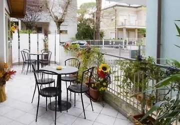 Hotel Nancy Риччоне